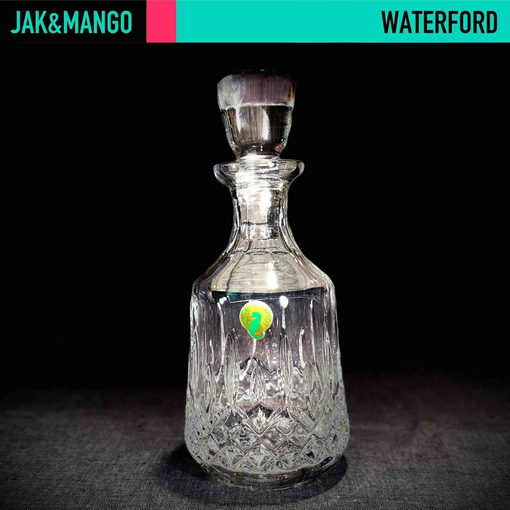 WATERFORD
Crystal Linsmore Decanter